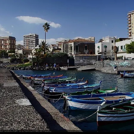 Love hotel Vico Li Cuti Catania