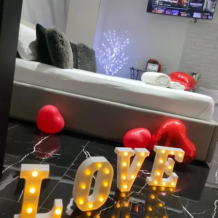 Vico Li Cuti Love hotel *